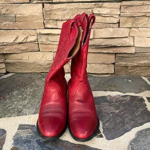 Red Cowboy boots. Just bought but are tight. Best suited for a true 5.5